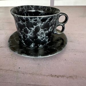 Bannington Potters Vermont Large Coffee Mug and Plate in Black Slate Glaze